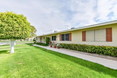 13809 N Garden Court Dr, Sun City, AZ 85351 - photo 4