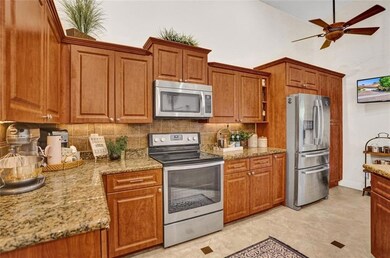 1940 W Oak Knoll Cir, Davie, FL 33324 - photo 6