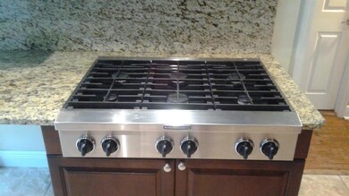 619 37th St, West Palm Beach, FL 33407 - photo 4