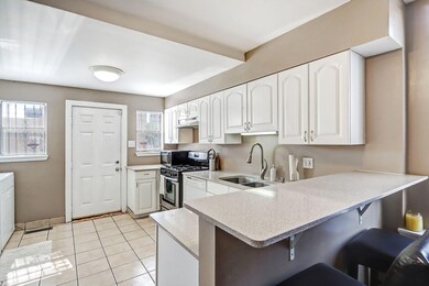 701 3rd St SW, Albuquerque, NM 87102 - photo 5