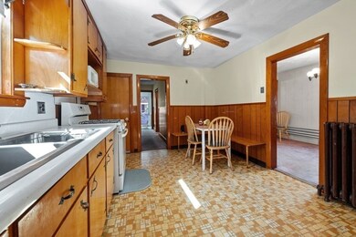 9 Harrington Rd, Cambridge, MA 02140 - photo 6