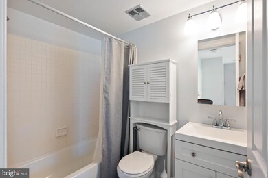 1426 21st St NW unit 407, Washington, DC 20036 - photo 3