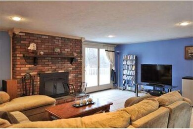 130 Lowell Rd, Salem, NH 03079 - photo 5