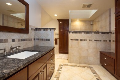 740 Central St, Holliston, MA 01746 - photo 6