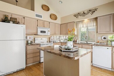 2322 E Gondola Ln, Gilbert, AZ 85234 - photo 7