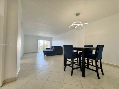 Coastal Towers unit 411, Sunny Isles Beach, FL 33160 - photo 6