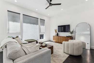 4805 Manett St unit 102, Dallas, TX 75204 - photo 3