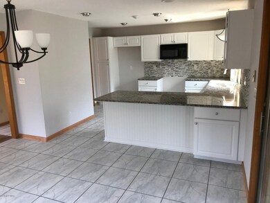 113 St Moritz Dr, Tafton, PA 18464 - photo 5