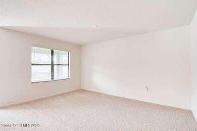 ARIA-small-006-005-Family Room-666x445-7