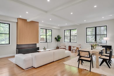 14 Summit St, Newton, MA 02458 - photo 5