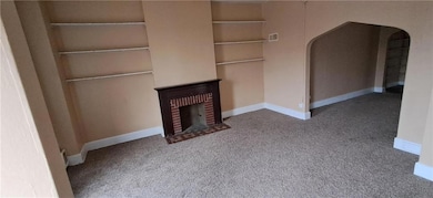1500 Jules St unit 1500, Saint Joseph, MO 64501 - photo 2