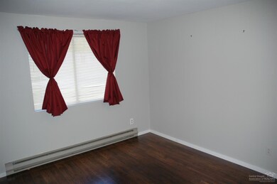 937 SW Central Ave, Grants Pass, OR 97526 - photo 7