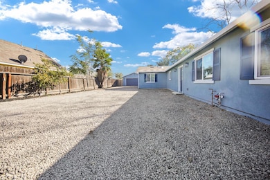 2052 E 4th St, Stockton, CA 95206 - photo 4