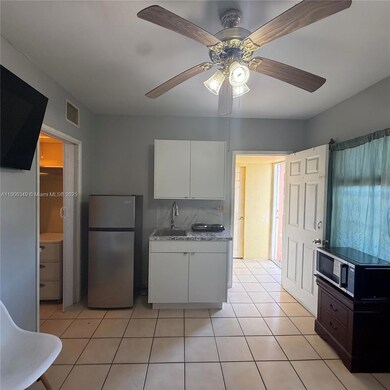 275 W 16th St, Hialeah, FL 33010 - photo 3
