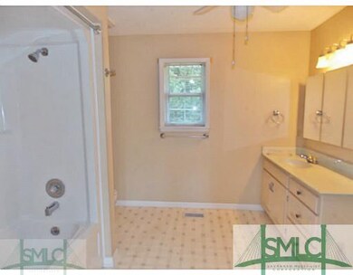 Master Bath/Spa.