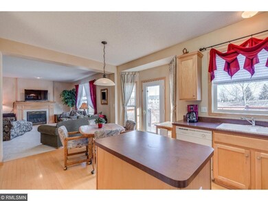 Tons of natural light beams into this kitchen, lar