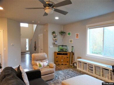 21 S 5th St, Independence, OR 97351 - photo 3