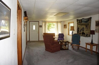 Living Room (800x532)