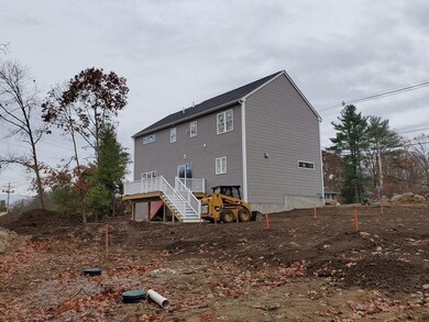 689 Norfolk St, Holliston, MA 01746 - photo 3