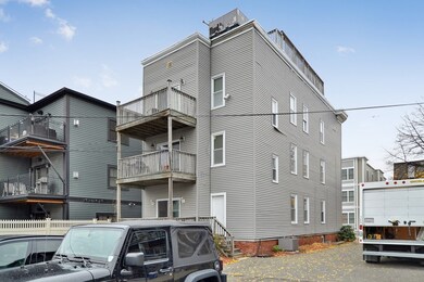 865 E 2nd St unit 1, Boston, MA 02127 - photo 5