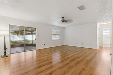 1513 Leopard Ct, Apopka, FL 32712 - photo 6