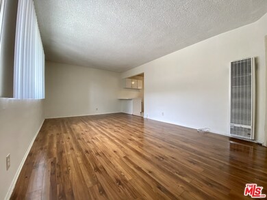 127 Loma Vista St unit 2, El Segundo, CA 90245 - photo 2