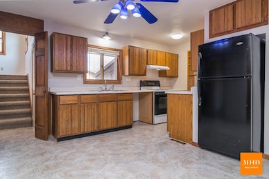 4668 Rome Corners Rd, Brooklyn, WI 53521 - photo 5