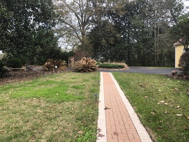 19 Hillcrest Dr, Laurel, MS 39440 - photo 5