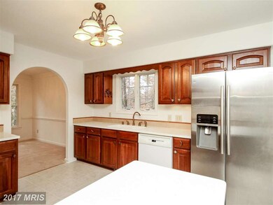 621 Yorktown Blvd, Locust Grove, VA 22508 - photo 6