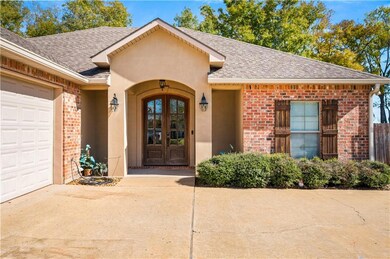 120 Grand Lakes Blvd, Alexandria, LA 71303 - photo 2
