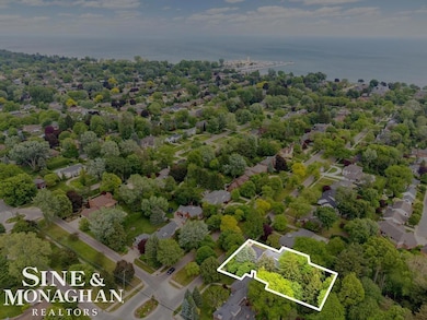 565 Lochmoor Blvd, Grosse Pointe Woods, MI 48236 - photo 3