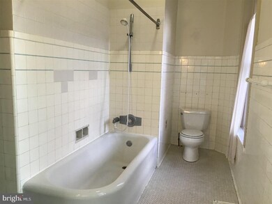 44 N 15th St unit 2B, Allentown, PA 18102 - photo 6