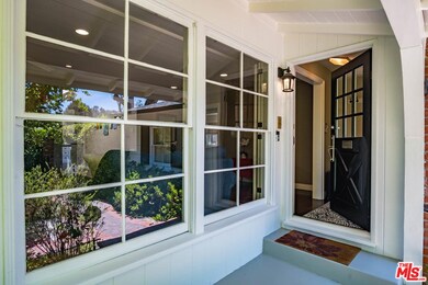 5046 Alhama Dr, Woodland Hills, CA 91364 - photo 7