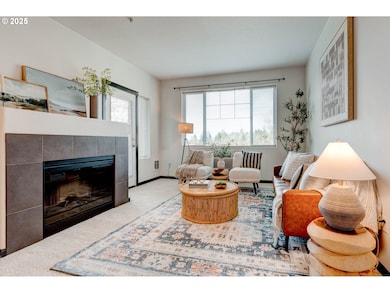 695 NW Falling Waters Ln unit 304, Portland, OR 97229 - photo 7