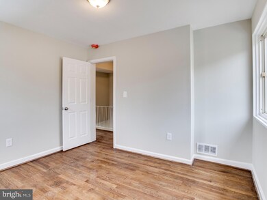 961 Owens Rd, Oxon Hill, MD 20745 - photo 6