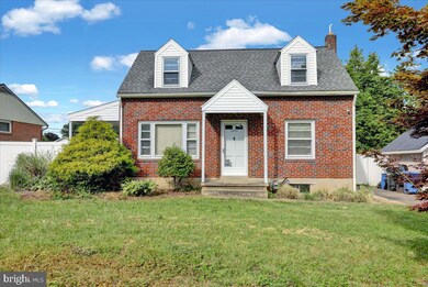 3403 Stoudts Ferry Bridge Rd, Reading, PA 19605 - photo 2