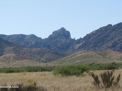 Zoomed view to west