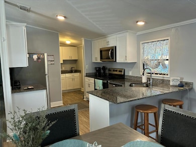 19459 Charleston Cir unit 160, North Fort Myers, FL 33917 - photo 2