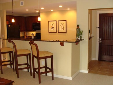Breakfast Bar and Entry