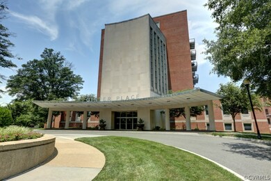 Ginter Place in Bellevue, a Luxury Hi-Rise.