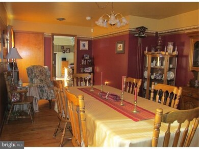 952 Farnsworth Ave, Bordentown, NJ 08505 - photo 2