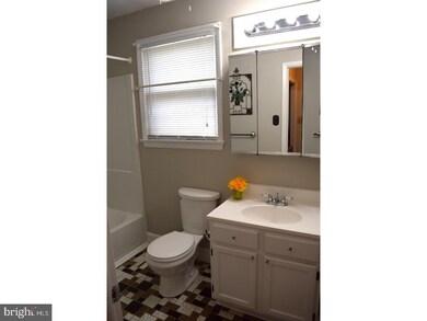 319 Central Ave, Wilmington, DE 19805 - photo 5