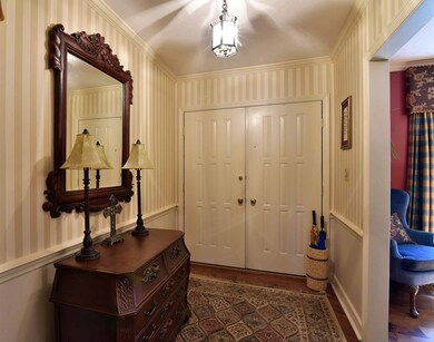 1707 Lowell Ln, Albany, GA 31707 - photo 2