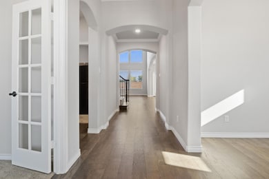 720 Liberty Dr, Joshua, TX 76058 - photo 2