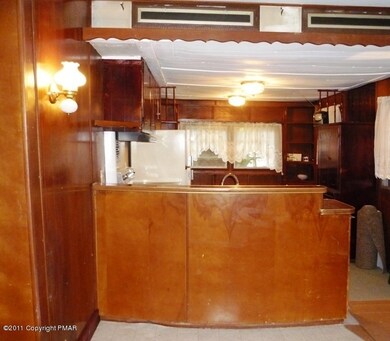 58 River Rd, Gouldsboro, PA 18424 - photo 4