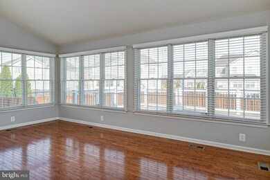 42844 Rectors Chase Way, Ashburn, VA 20148 - photo 3