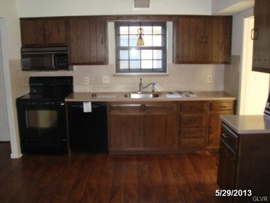 2855 Springhaven Place unit Bdg F, Macungie, PA 18062 - photo 5