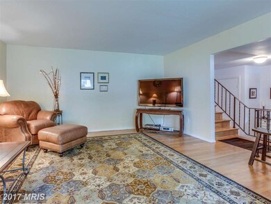 4606 Tara Dr, Fairfax, VA 22032 - photo 5