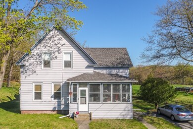 998 Westminster Hill Rd, Fitchburg, MA 01420 - photo 2