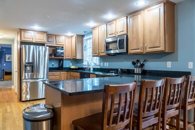 18-Kitchen (2 of 8)